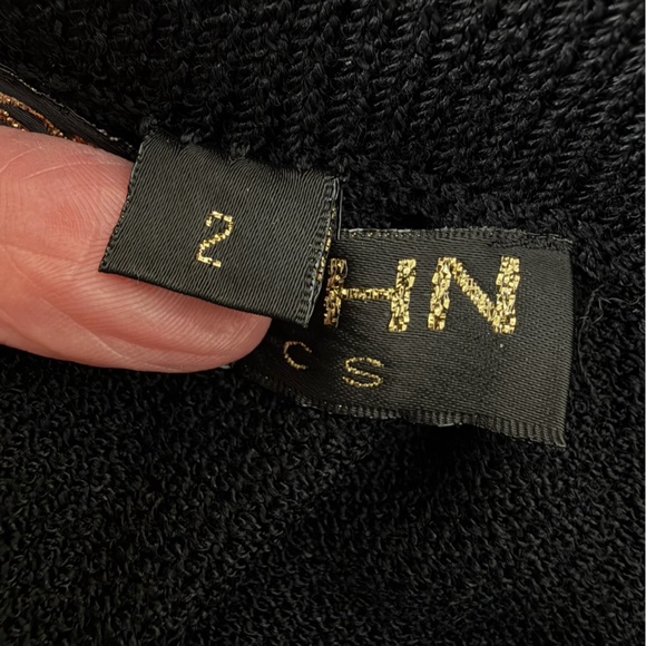 St. John Basics Black Santana Knit Pencil Skirt Size 2 - Picture 6 of 6